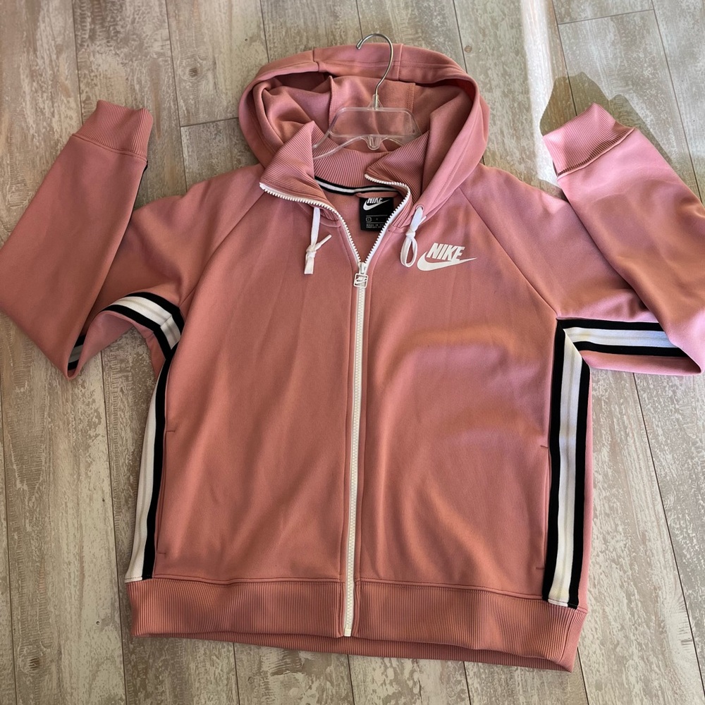 Nike hooded jacket